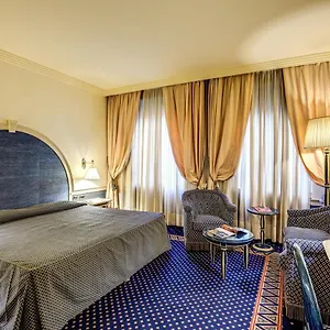 4* Szálloda Auriga