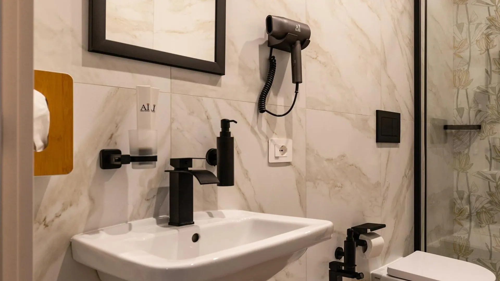 Aiello Hotels - Isola Design District Milan